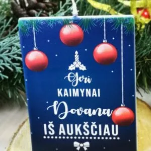 Ledinukai inde su linksmu užrašu „Vaistai nuo visų ligų”