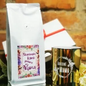 Rinkinukas stiklinis puodelis ir kava Močiutei