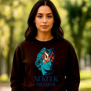 Juodos spalvos džemperis Nekelk dramos