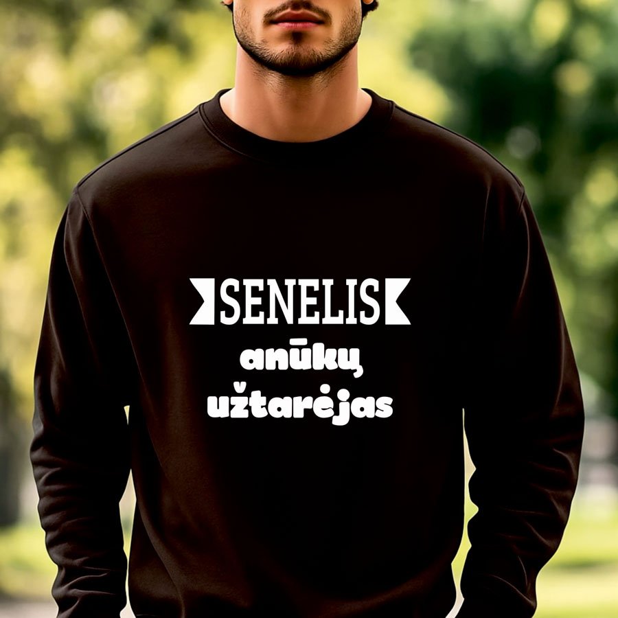 Juodos spalvos džemperis Senelis anūkų užtarėjas